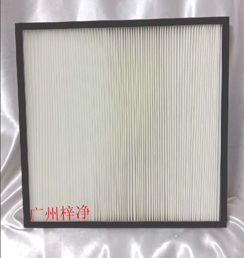 板式中效過濾器設計特點：風量大、阻力小、結構堅固、可重復清潔使用。