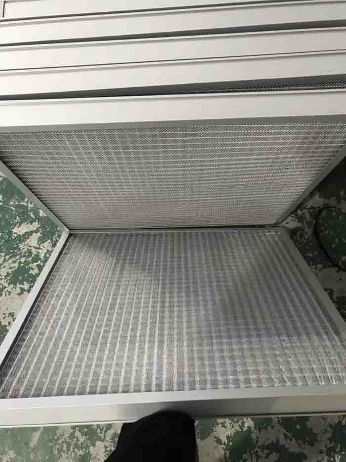 金屬網過濾器濾料:金屬網、鋁網或不銹鋼絲網 金屬網過濾器濾料:金屬網、鋁網或不銹鋼絲網